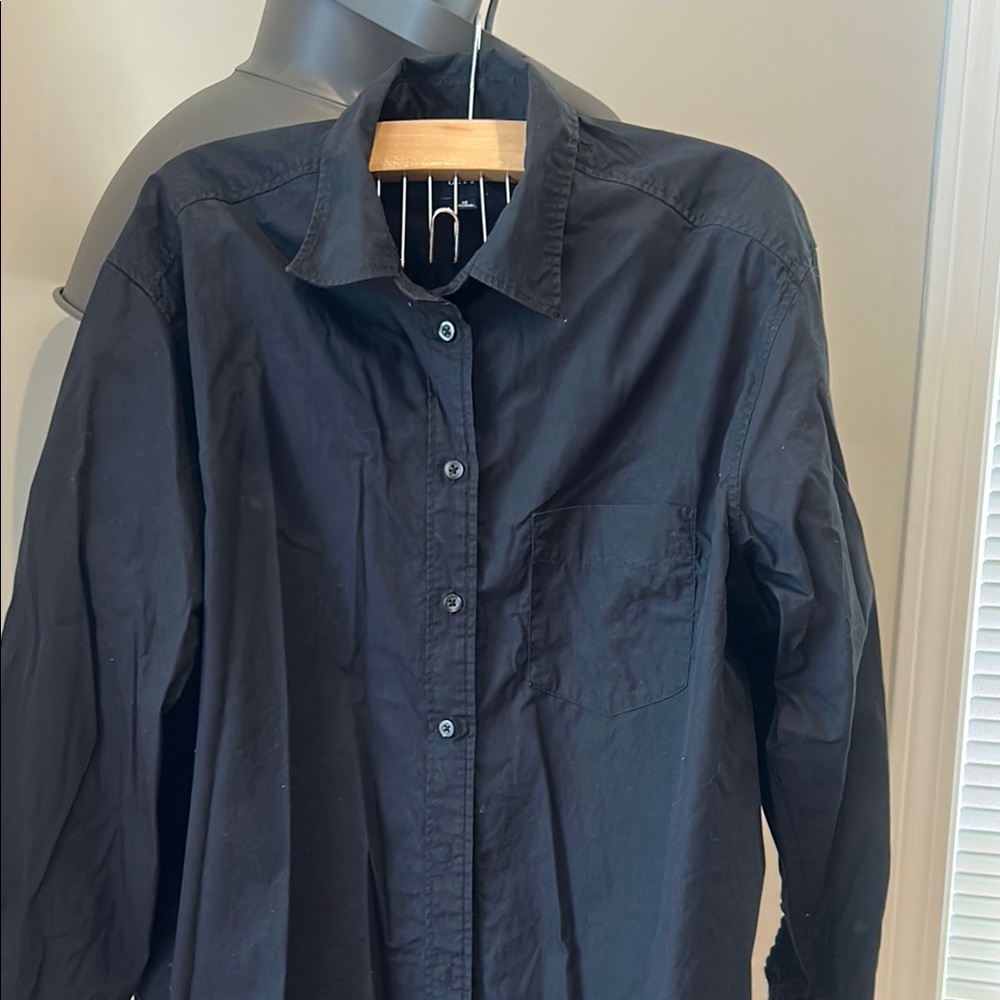GAP Big Shirt: Button-Up Shirt